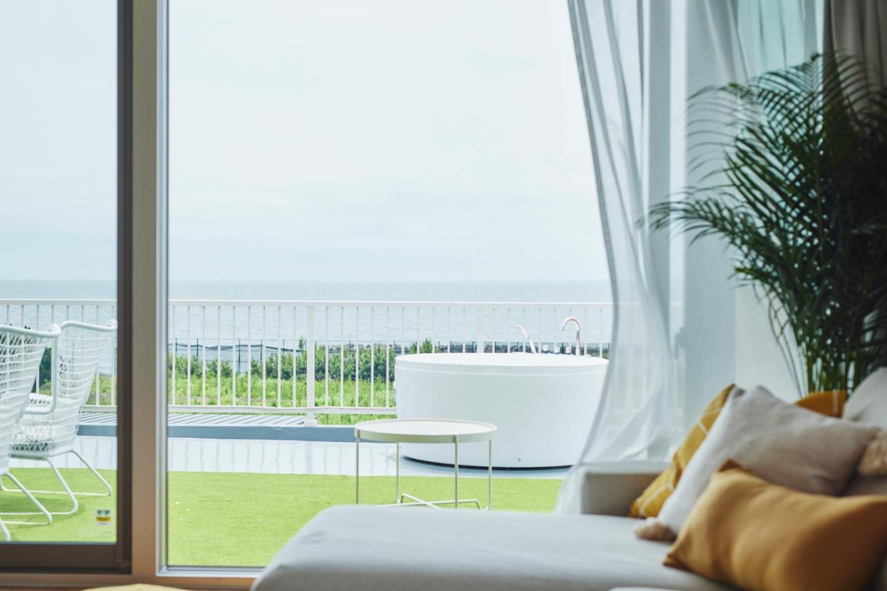 Hotel & Glamping Act Futtsu Exteriér fotografie