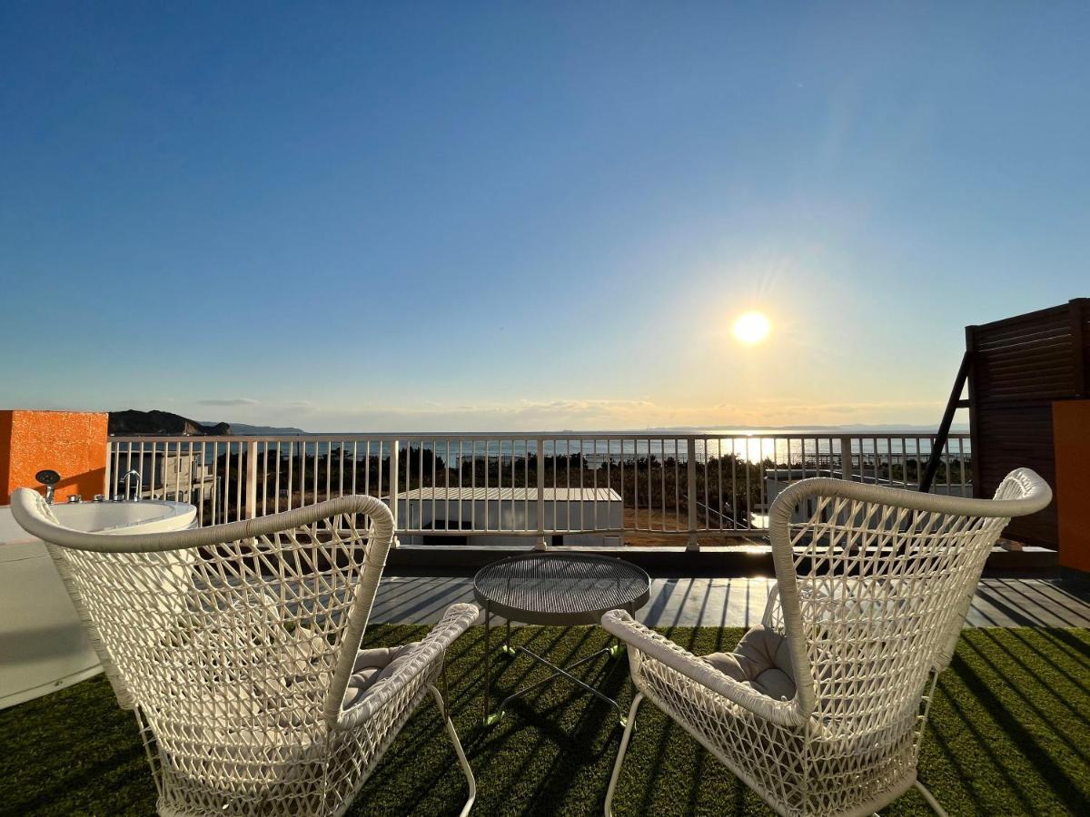 Hotel & Glamping Act Futtsu Exteriér fotografie